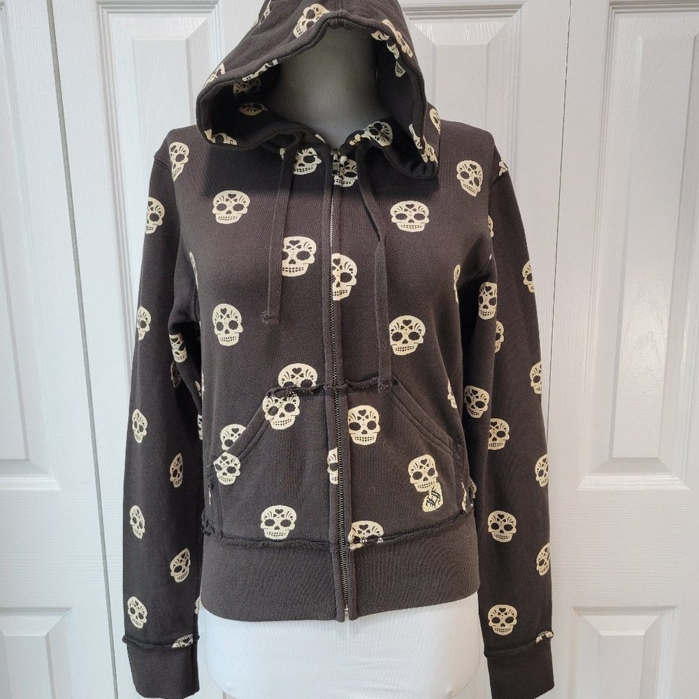 LOUNGEFLY Black Tan All-Over Sugar Skull Print Zip-Up Hoodie sz S EUC Goth Punk